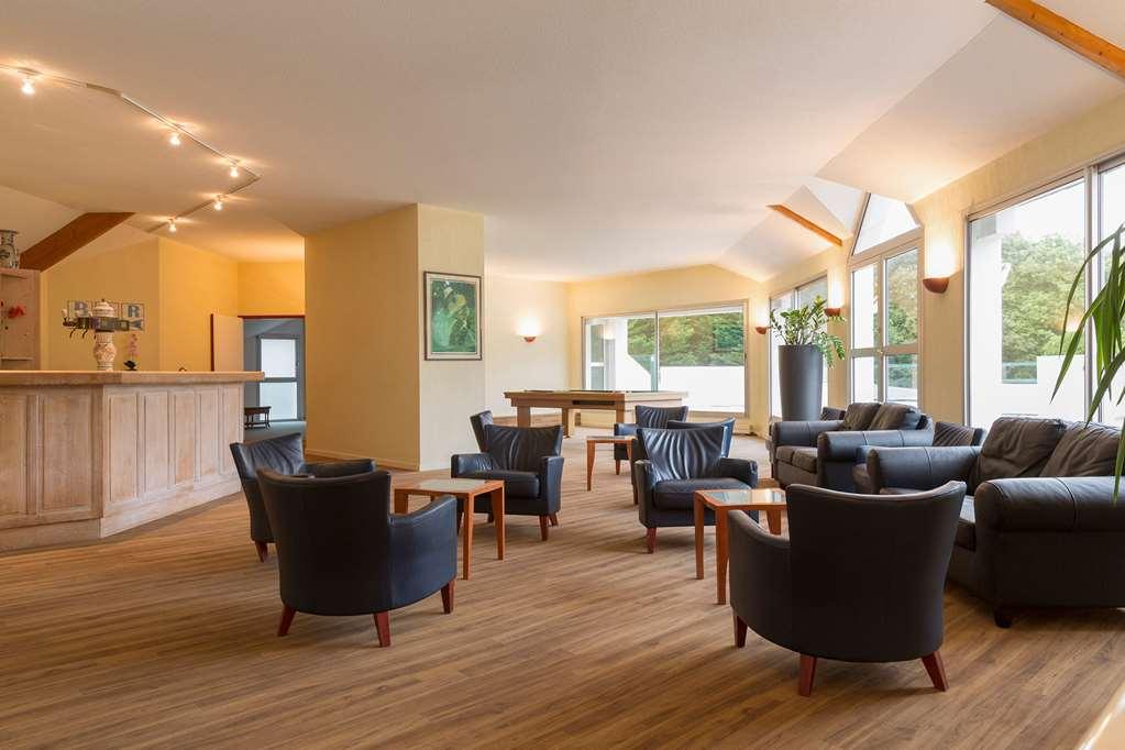 Hotel Du Golf Saint-Laurent Ploemel Удобства снимка