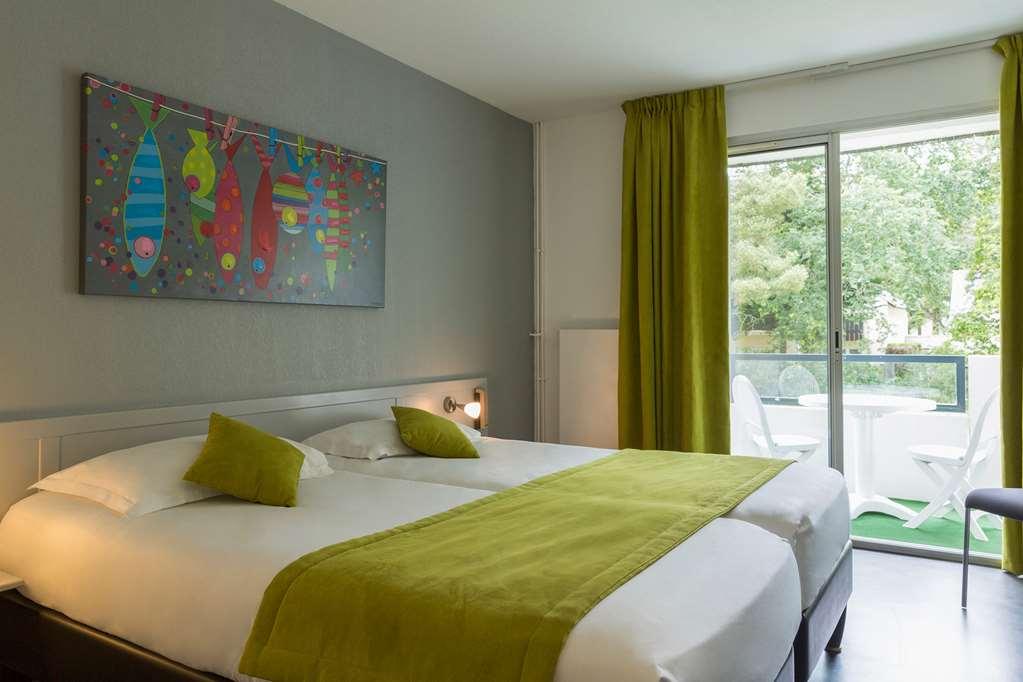 Hotel Du Golf Saint-Laurent Ploemel Стая снимка